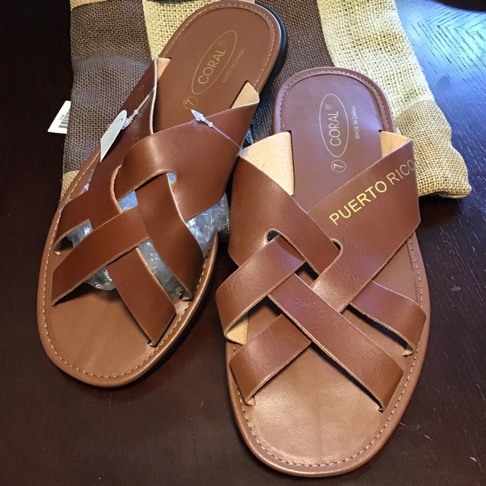 Cute unisex brown Sandals👡👡👡👡👡👡👡